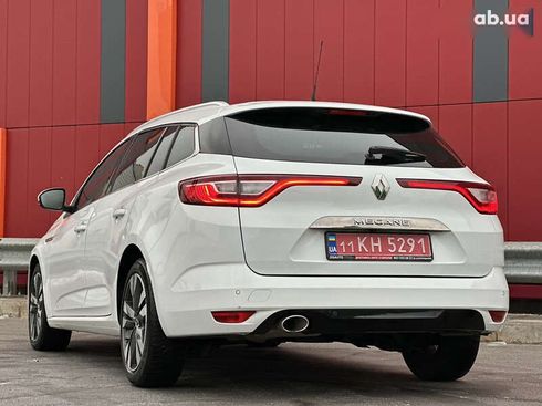 Renault Megane 2019 - фото 14