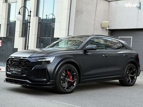 Audi RS Q8 2020 - фото 16
