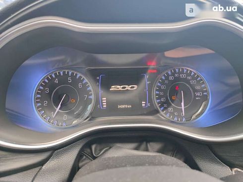 Chrysler 200 2015 - фото 18