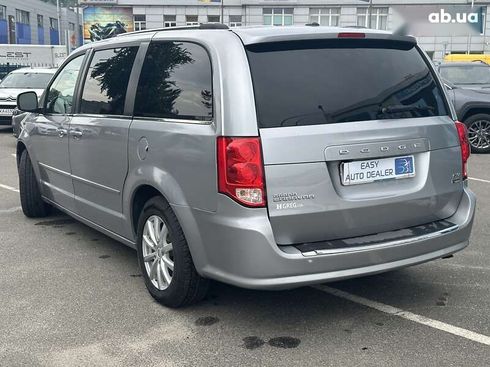 Dodge grand caravan 2017 - фото 6