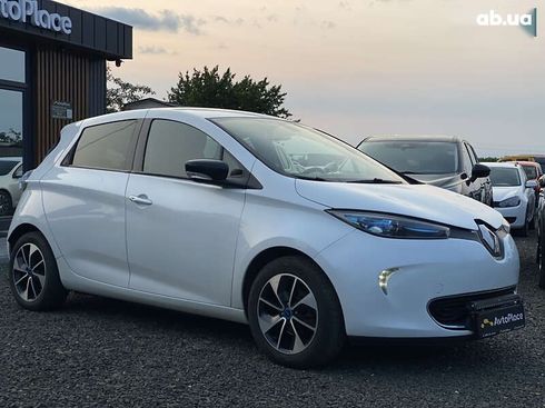 Renault Zoe 2019 - фото 11
