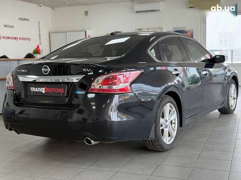 Nissan Altima 2012 - фото 14