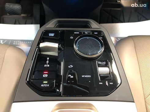 BMW iX 2022 - фото 30