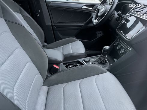 Volkswagen Tiguan 2021 - фото 22