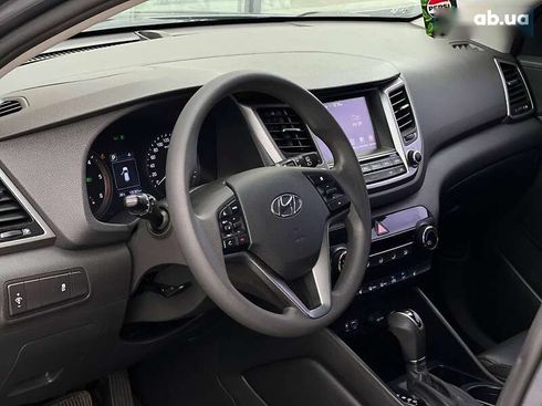 Hyundai Tucson 2016 - фото 18
