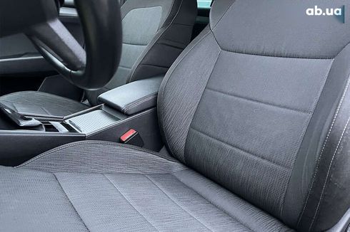 Skoda Superb 2019 - фото 12