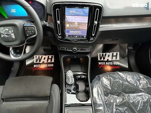 Volvo XC40 2023 - фото 21