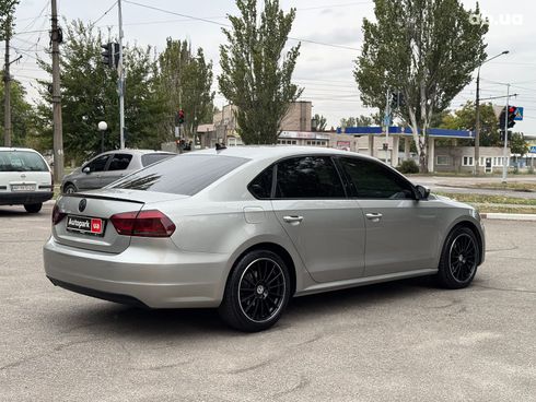 Volkswagen passat b7 2012 серый - фото 5