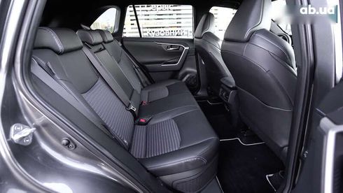 Toyota RAV4 2023 - фото 7