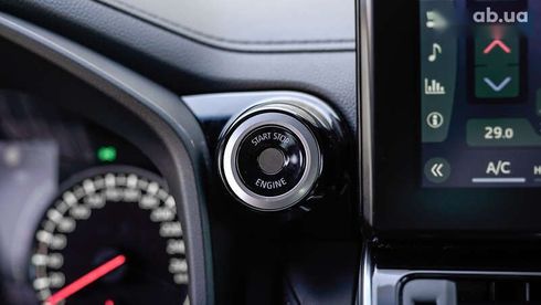 Toyota Land Cruiser 2023 - фото 26