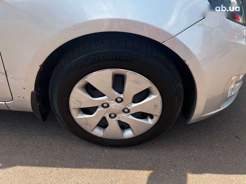 Kia Rio 2013 - фото 21