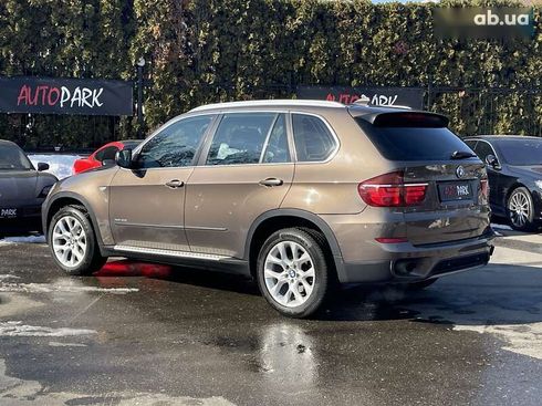 BMW X5 2010 - фото 11