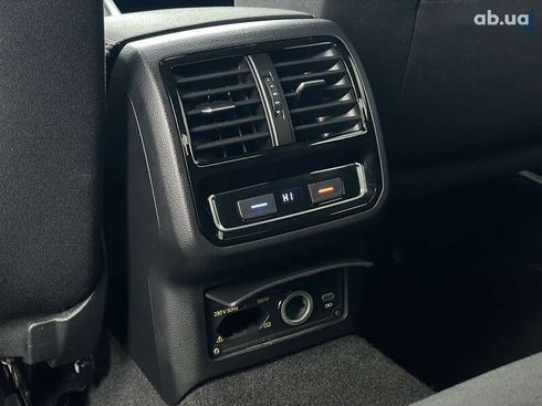 Volkswagen Passat 2020 - фото 20