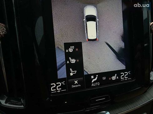 Volvo XC60 2019 - фото 19