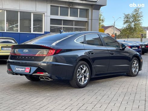 Hyundai Sonata 2020 серый - фото 14