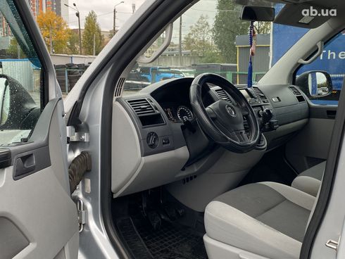 Volkswagen Transporter 2014 серый - фото 9
