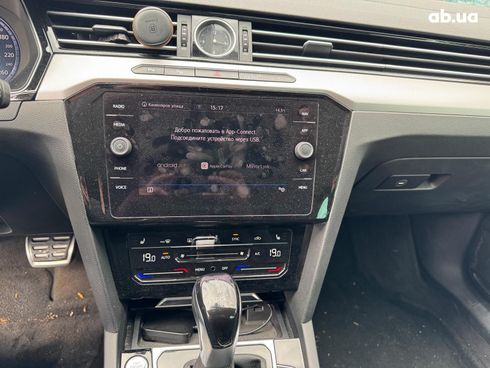 Volkswagen passat b8 2017 черный - фото 14