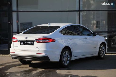 Ford Fusion 2018 - фото 2