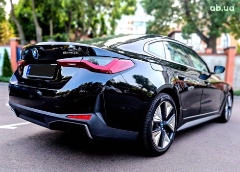 BMW i4 2024 черный - фото 7