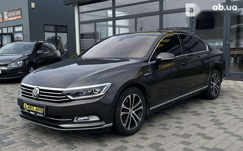 Volkswagen Passat 2017 - фото 2