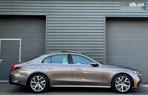 Mercedes-Benz E-Класс 2025 - фото 13