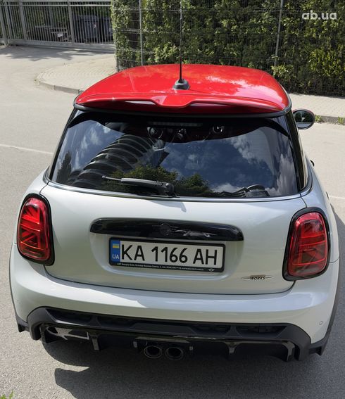 MINI John Cooper Works Hatch 2021 белый - фото 5