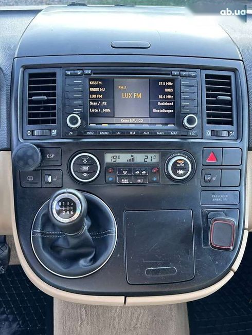 Volkswagen Multivan 2005 - фото 25