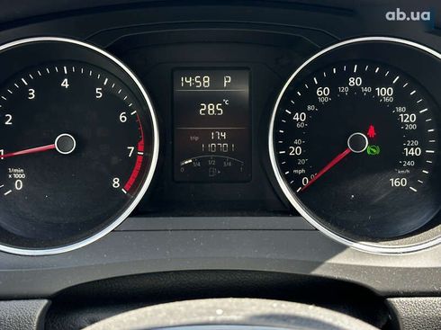 Volkswagen Jetta 2016 - фото 8