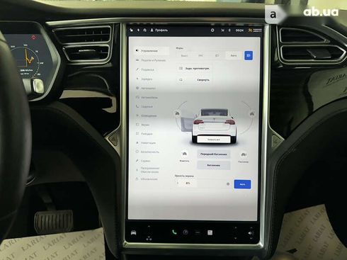 Tesla Model X 2017 - фото 13