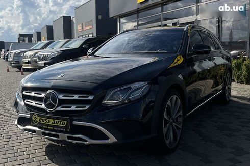 Mercedes-Benz E-Класс 2018 - фото 3