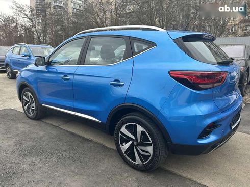 MG ZS EV 2022 - фото 12