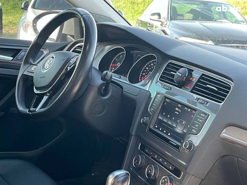 Volkswagen Golf 2017 серый - фото 25
