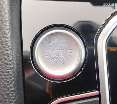 Volkswagen Passat 2020 - фото 26