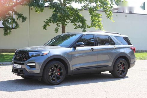 Ford Explorer 2023 - фото 3