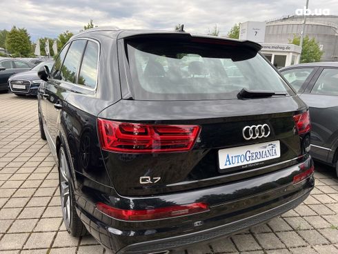 Audi Q7 2018 - фото 28