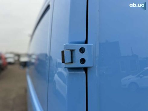 Volkswagen Crafter 2021 - фото 23