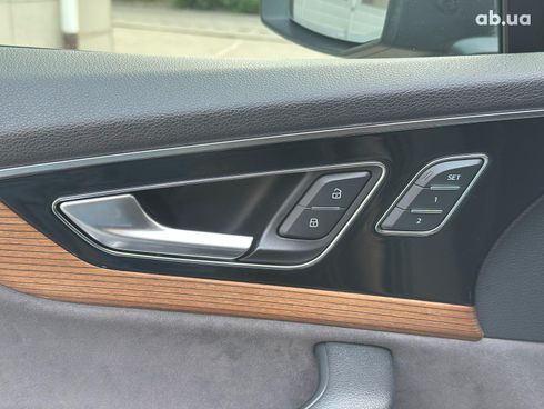 Audi Q7 2016 серый - фото 31