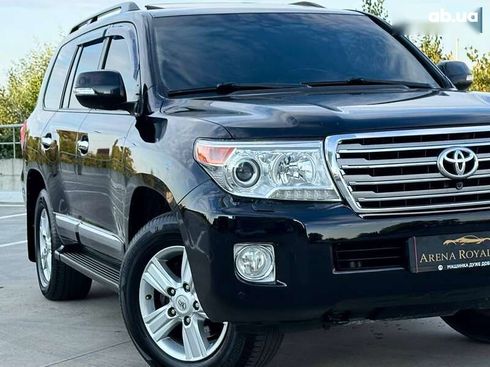 Toyota Land Cruiser 2012 - фото 3