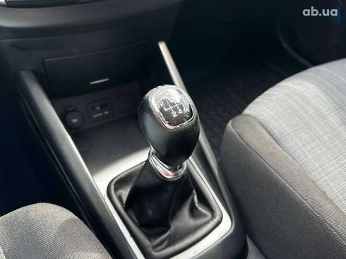 Kia Cee'd 2011 - фото 26