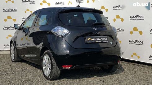 Renault Zoe 2015 - фото 11
