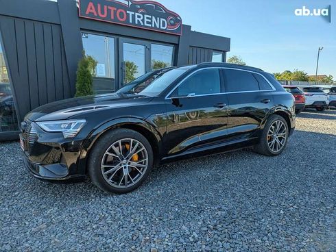 Audi E-Tron 2020 - фото 6