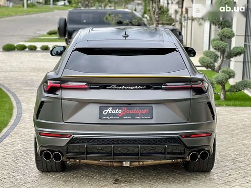 Lamborghini Urus 2022 - фото 13