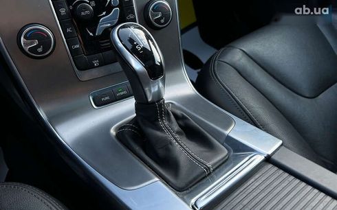 Volvo V60 2014 - фото 18