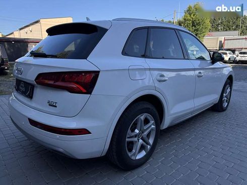 Audi Q5 2018 - фото 15