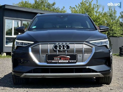 Audi E-Tron 2022 - фото 2