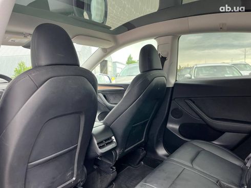 Tesla Model Y 2024 белый - фото 29