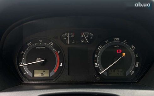 Skoda Fabia 2007 - фото 24