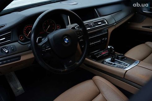 BMW 7 серия 2015 - фото 29