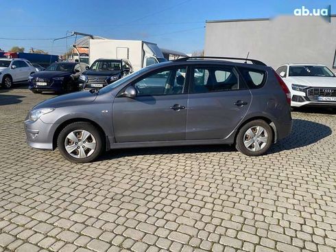 Hyundai i30 2011 - фото 4