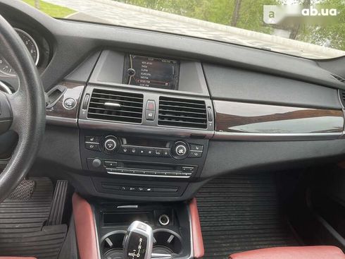 BMW X6 2011 - фото 28